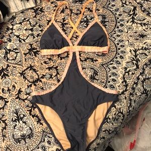 Monokini - Purplish gray